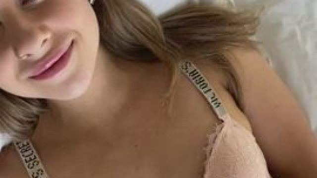 Be honest, would you choose Call of Duty or being inside me ?