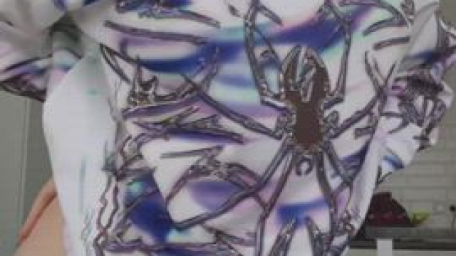 Are you into girls with my body type? [drop]