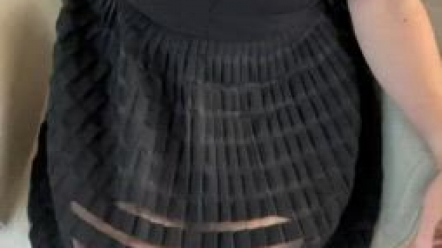 I’m that naughty mature at work who loves to give you the lip slip any chance I ge