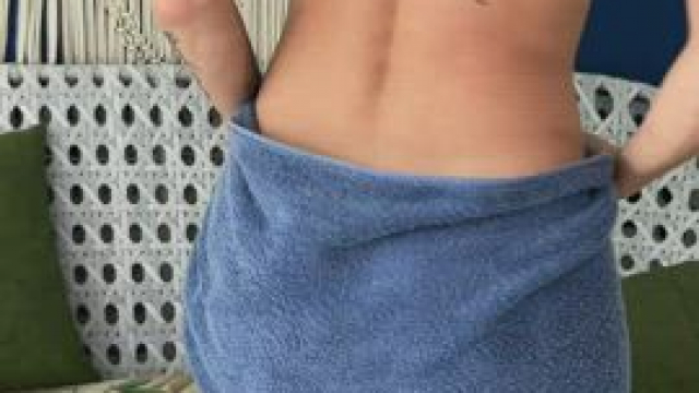 Sorry if this is too explicit, but I want you to lick it