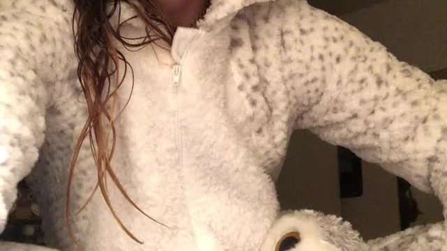 hope you like owls in glasses 