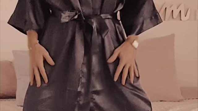 meet me naked under the mistletoe.. 