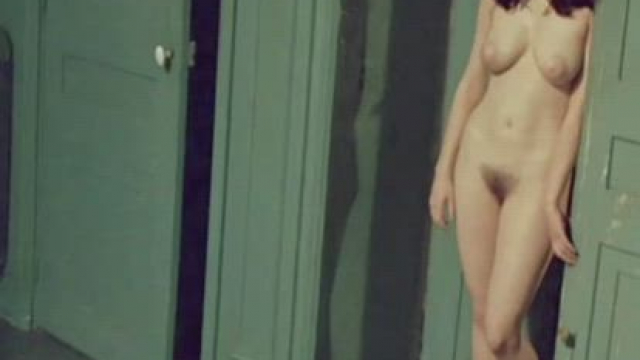 Eva Green - Beautiful French plot in 'The Dreamers'