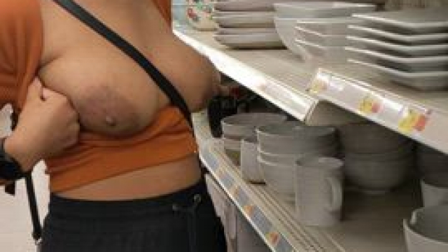 You won't be needing dishes to eat this snack