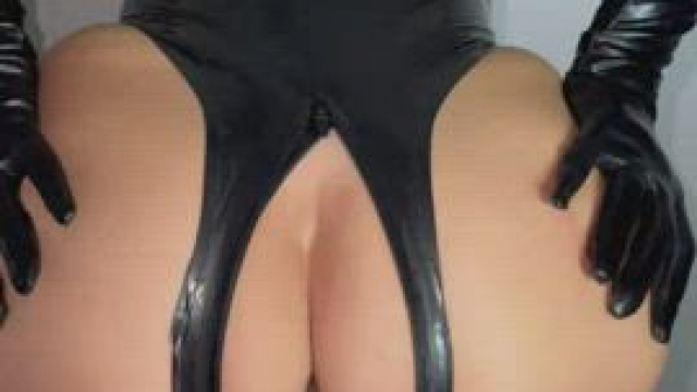 I put on a latex suit and jumped on his cock [F]