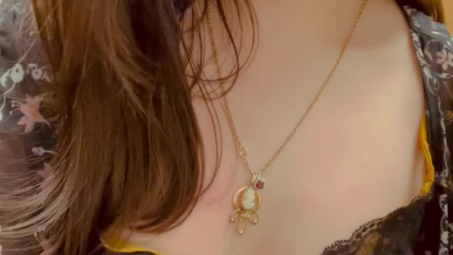 A few hours late, but I closed out my Friday with a discreet little flash in the