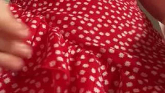 I never wear panties under my dress so my innie is always accessible