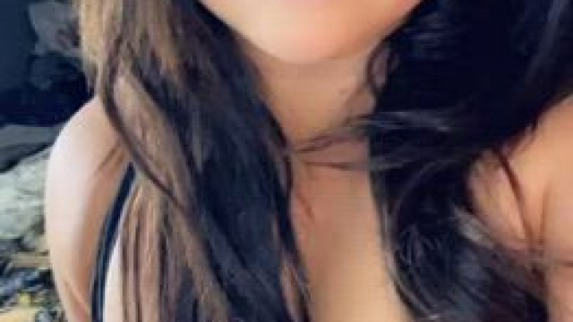 Do you like thick milfs?