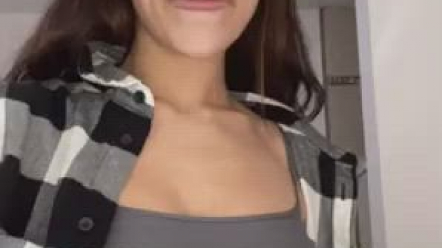 So beautiful and sexy!