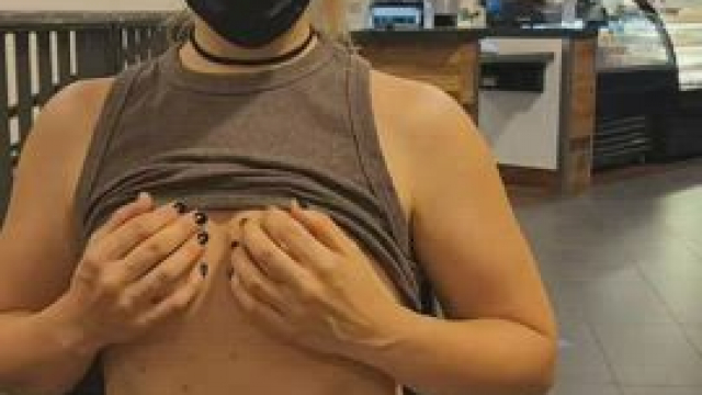 Flashing while I wait for my coffee.