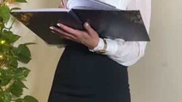 Do I keep the Glasses ON or OFF when we fk?.. 