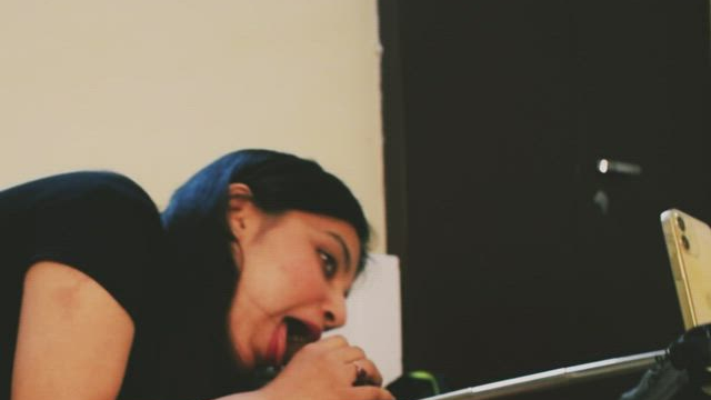 Babe showing her skills