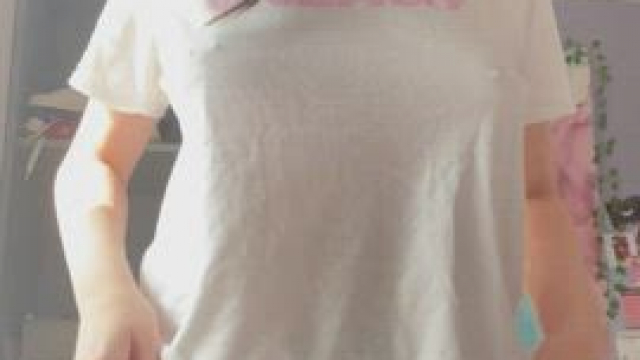 wanna suck on them? [gif]