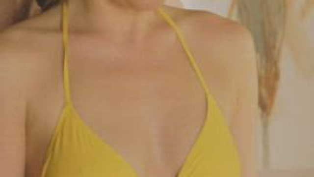 Dakota Johnson - Fifty Shades Freed