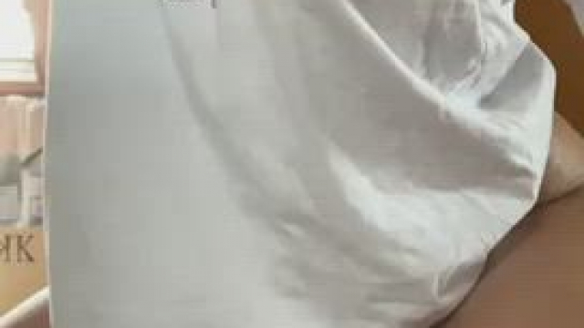 Just bouncing around, don’t mind me :D