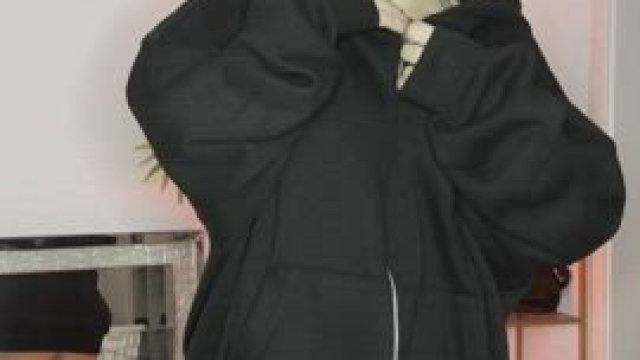 if i just wear this when u come home u know what's gonna happen :P