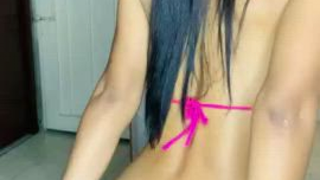 My little booty can handle it [gif]