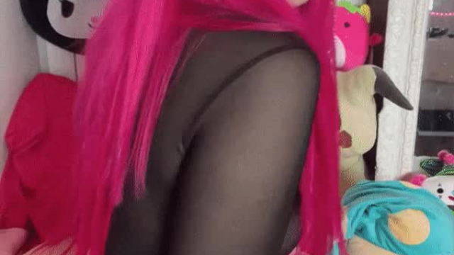 do you love big booty goth nerds? :p [f]