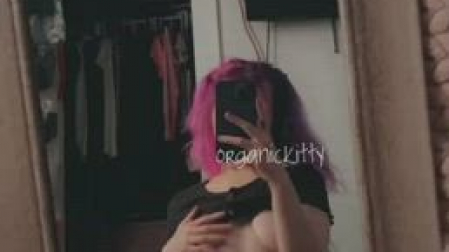 Doing a social experiement to see how many men actually like thick thighs [oc]