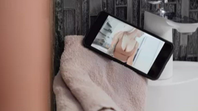 Isabelle Deltore - Balls Deep in the Milfs Bubble Bath