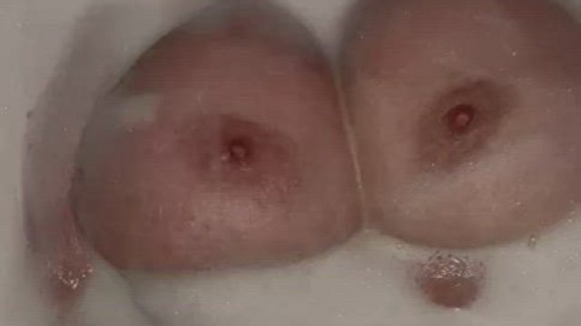 Hot and soapy Saturday morning!!