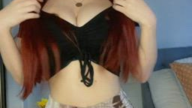 Are redhead girls welcome here?