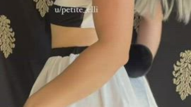 Are there older men here who would fuck a cheerleader in her costume?