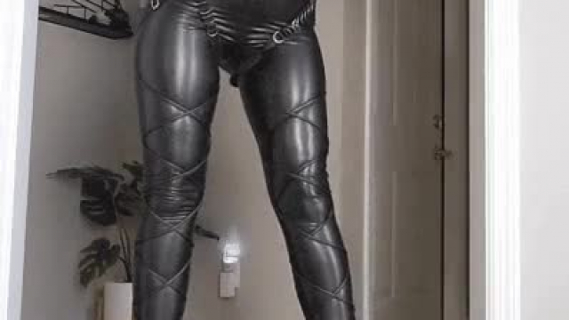 POV I show up ready to use you all day