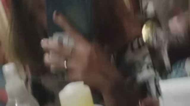 Want to have mirror sex with a 5'2 girl