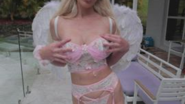 Nipple stimulation always gets me to the O