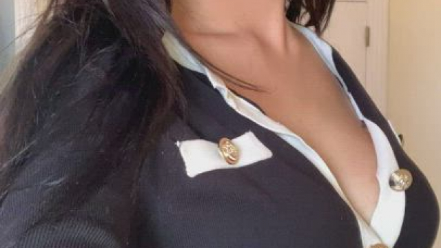 Curious: Would anyone respond to my photos? At least one person?