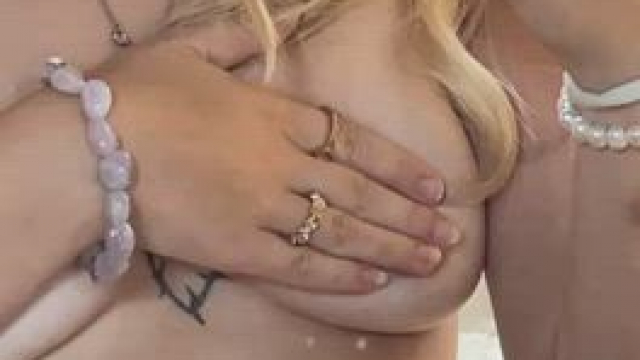 Would you jerk off to my nudes if I send you some?