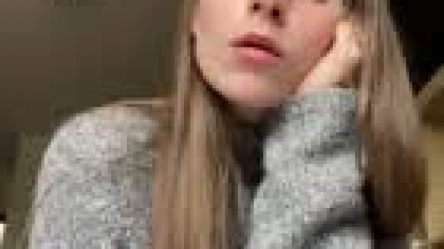 My first time posting here, am I pretty enough to face fuck?