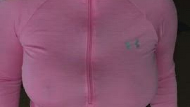 You can tell they are mine by the way they jiggle ;)