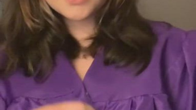 guess who graduated highschool ? (oc) [F18]