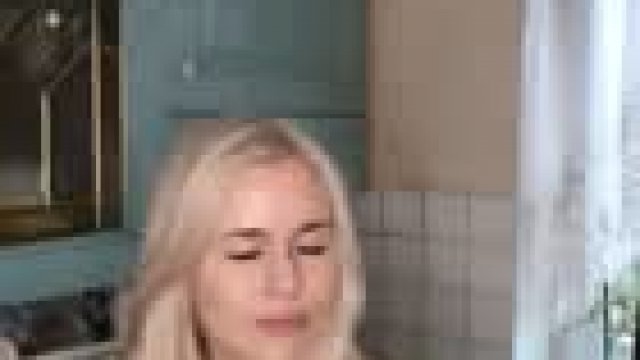 I'm a good girl, but it doesn't mean that I don't want to show you my tits