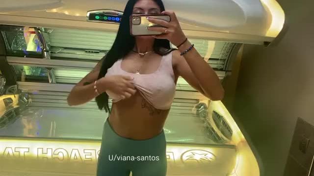 Any volunteers to suck on my Columbian titties? (OC)