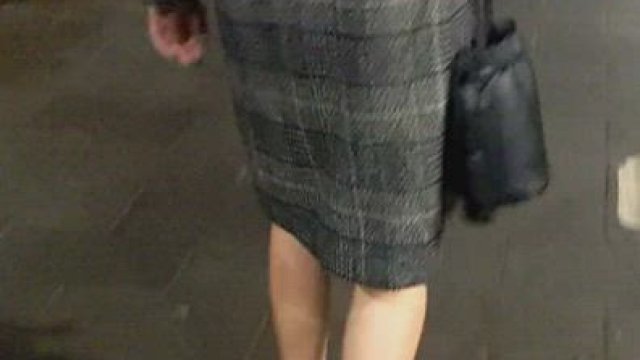 Fun Walk to the Car in City Streets