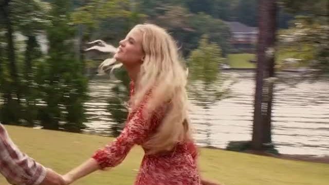 Gabriella Wilde sleek sexy plot in Endless Love
