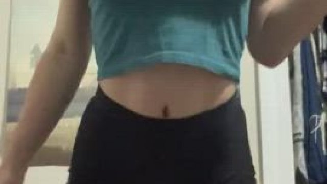 Most athletic body I've ever seen, sadly can't find a superhero who will identif