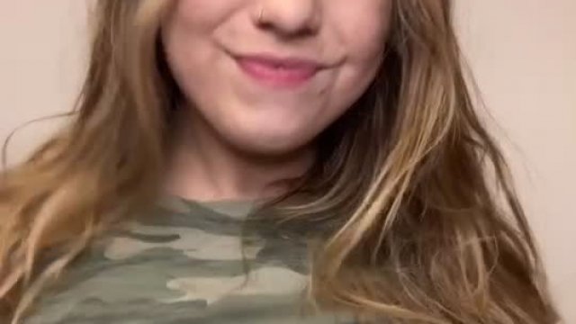 [gif] *tear to reveal homegrown titties*