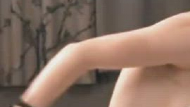 Rachel Brosnahan's marvelous tits in 