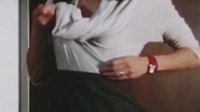 Jennifer Connelly - He's Just Not That into You