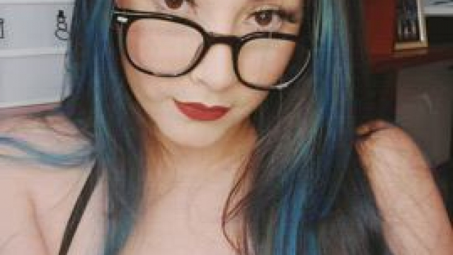 I know it's early, but I wanted your cock hard right now. :)