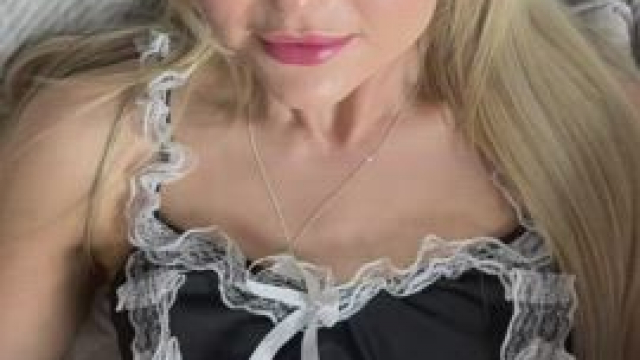 She likes deep strokes the most