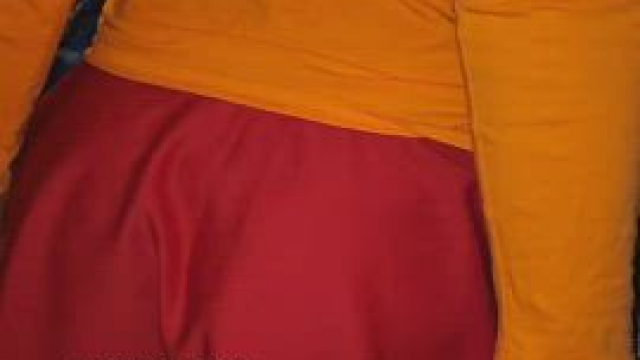 Pawg Velma is looking for a HARD case to handle