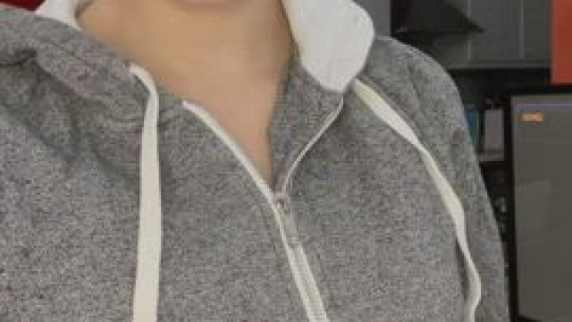 If I wear this on our first date would you think I am a chick ?