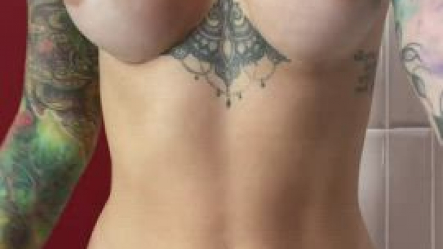 Hope You're into Petite Gingers