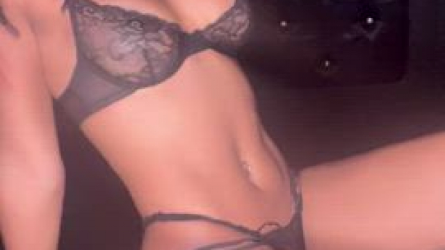 I got the booty- you bring the ride