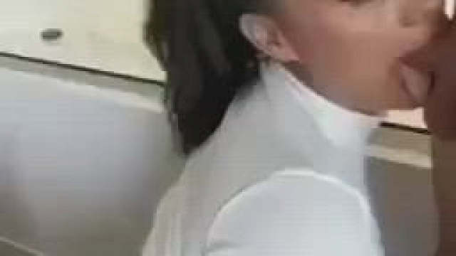 Amateur Babe Blowjob Deepthroat